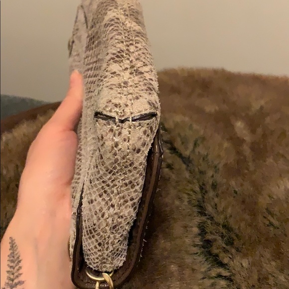 Leather snake print MK evening bag - Picture 6 of 7